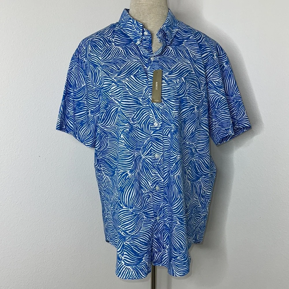 🔹 J. Crew Cotton Button Up Shirt